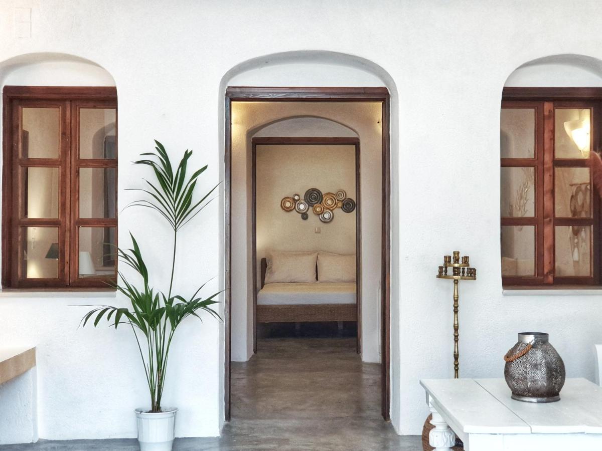 Navita Cave Houses Fira  Exterior foto